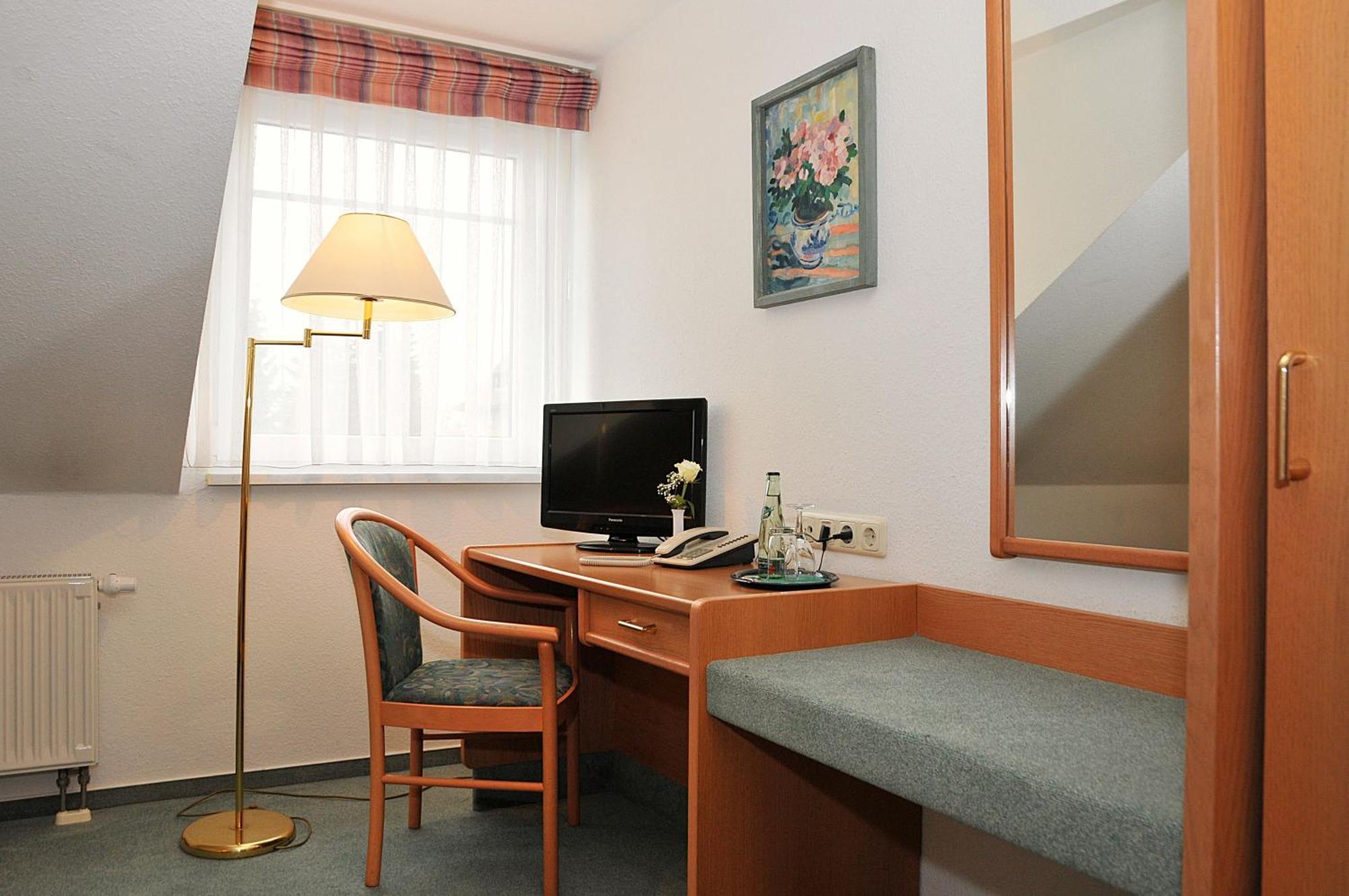 Werdau Hotel Friesen חדר תמונה
