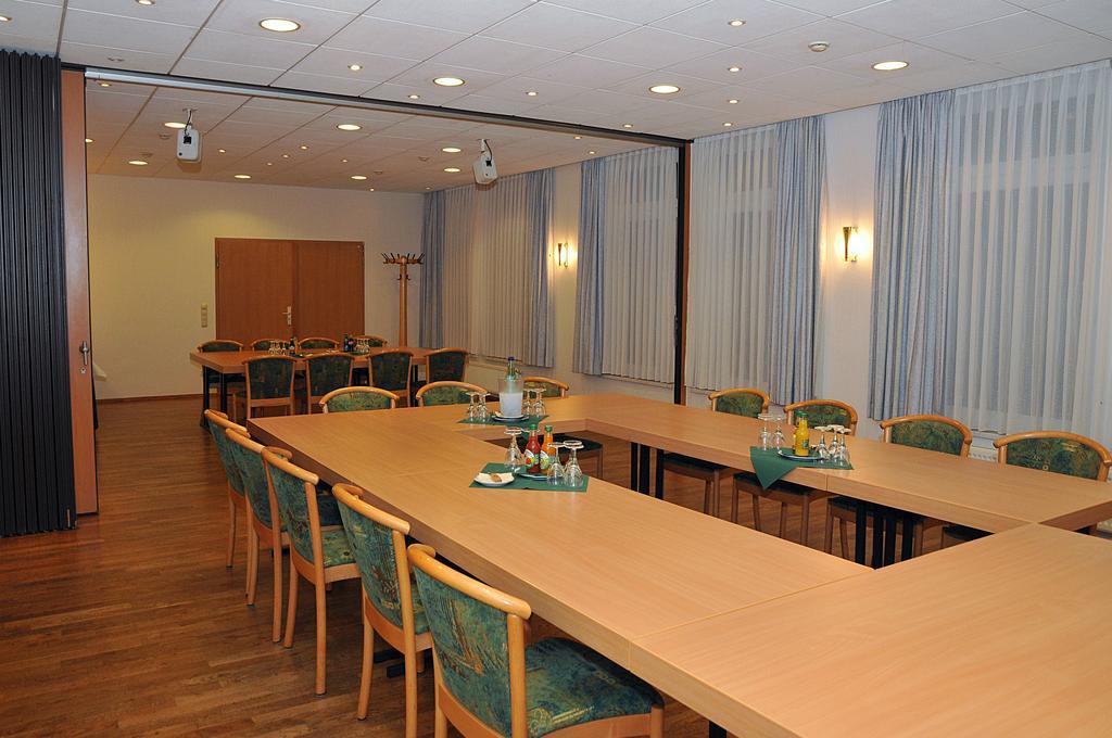 Werdau Hotel Friesen מראה חיצוני תמונה